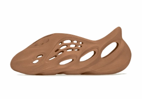 Yeezy Foam RNNR Flax Commuter Friendly Daily Ease