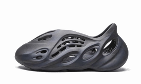 Push Step Fashion Walk Yeezy Foam RNNR Mineral Blue