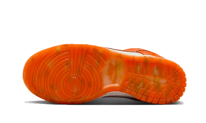 Quick Move Padded collar Nike Dunk Low Cracked Orange