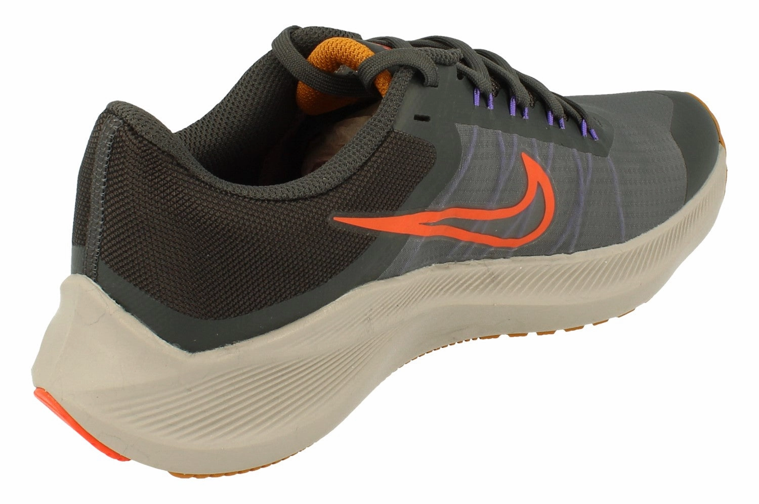 Nike Zoom Winflo 8 Mens CW3419 010 Adaptive Fit Design Structured Choice