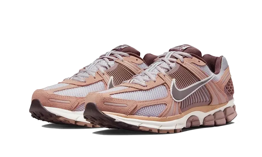 Zoom Vomero 5 Dusted Clay Stylish Design